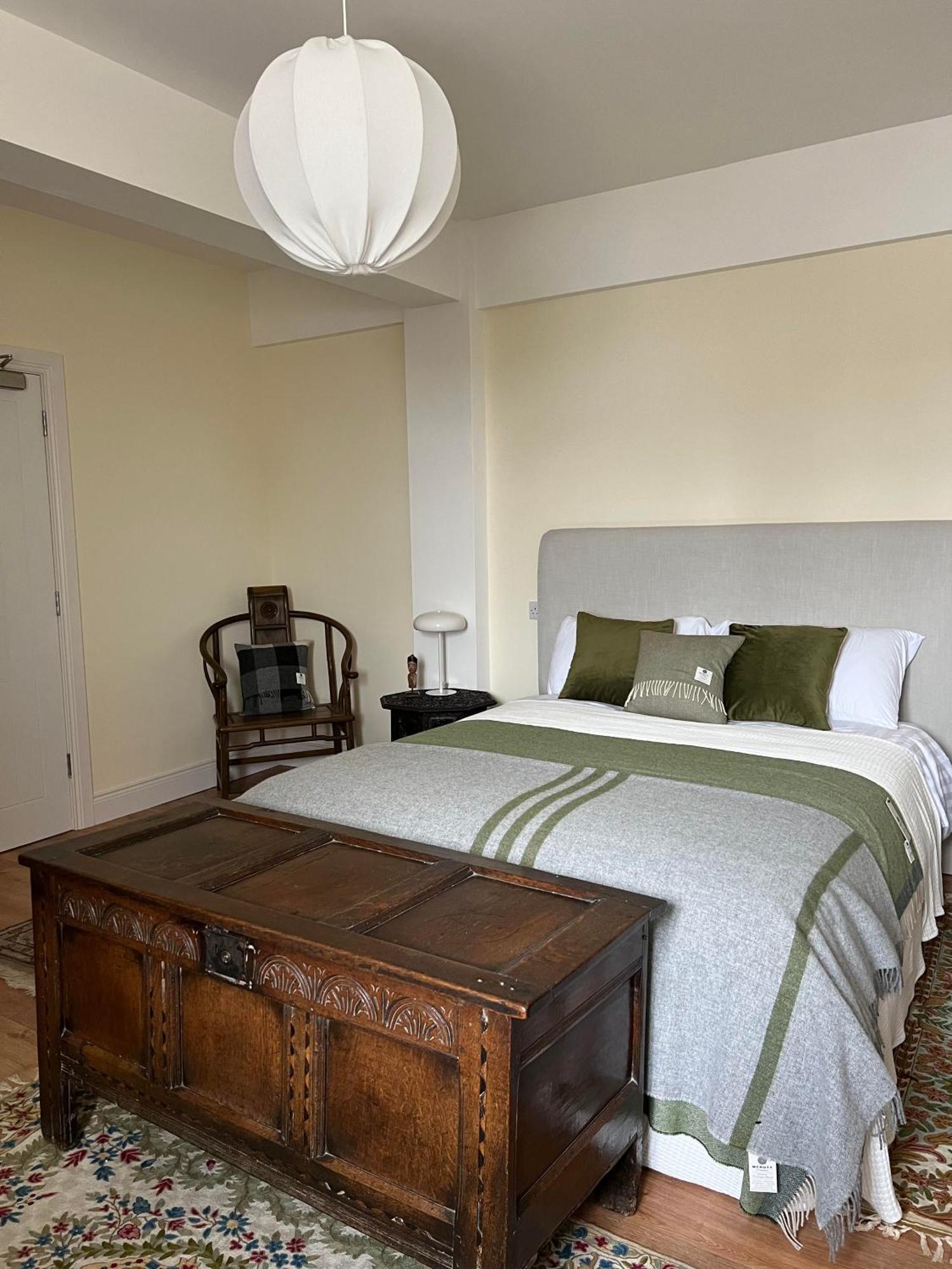 Riverfront Apartments At The Blue Goat Ramelton Extérieur photo